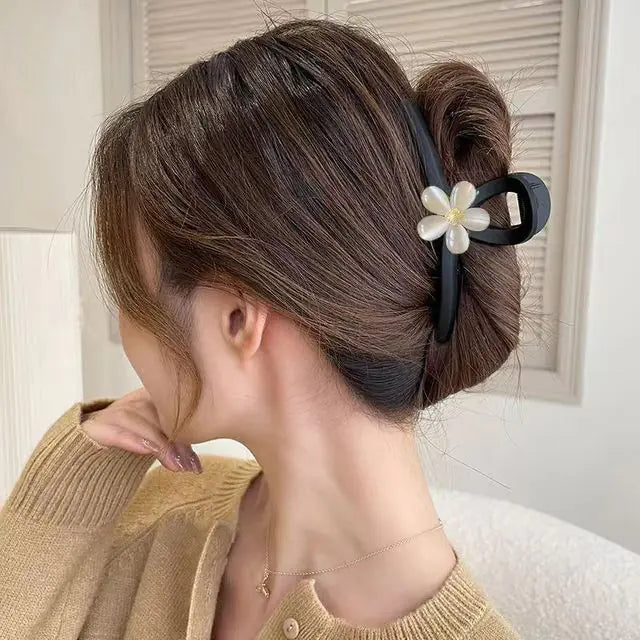 Large Simple Flower Hair Clip for Seniors