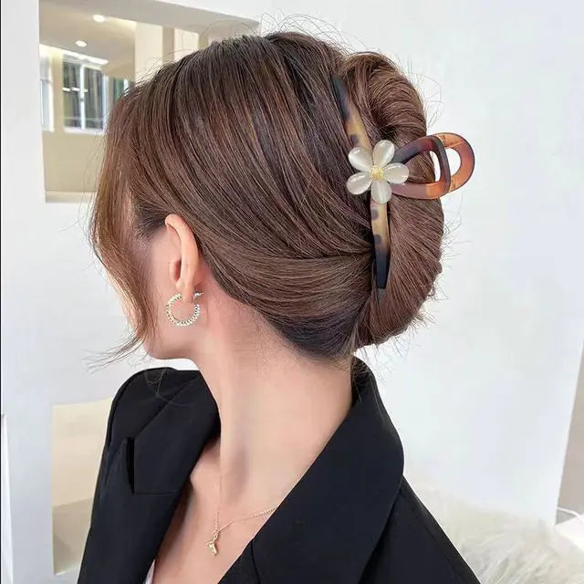 Large Simple Flower Hair Clip for Seniors