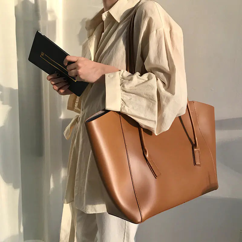 Ladies Shoulder Handbag