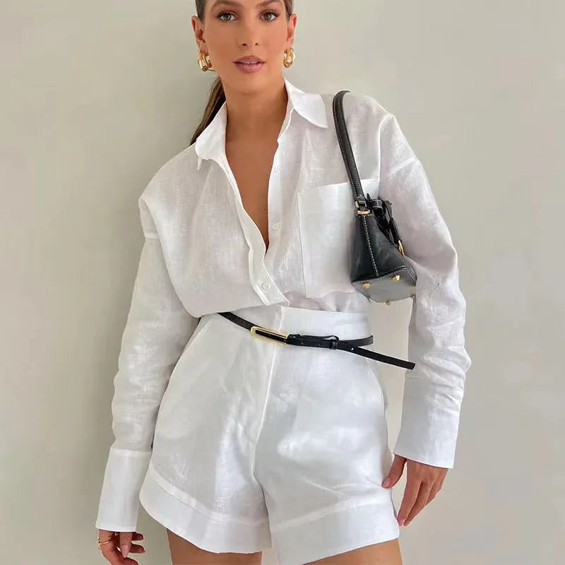 Elegant Women's Tailored Shorts Suit – Long-Sleeve Blazer & Chic Shorts Set