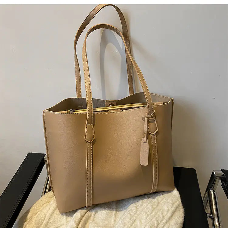 Ladies Shoulder Handbag