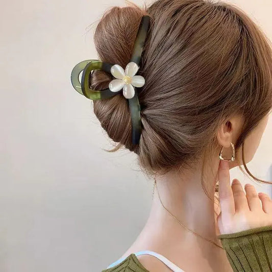 Large Simple Flower Hair Clip for Seniors